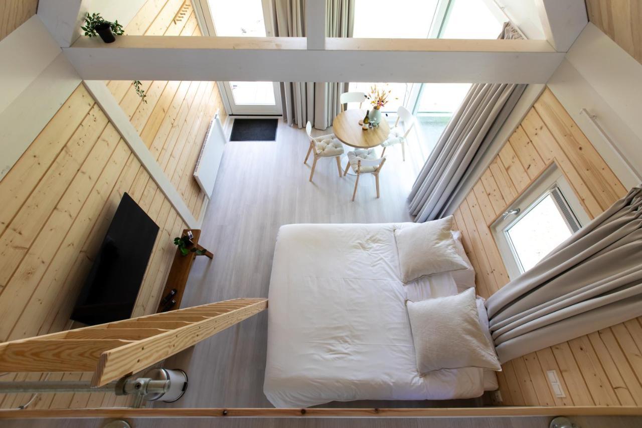 Ferienwohnung Tiny House - Optioneel Met Hottub Dokkum Exterior foto